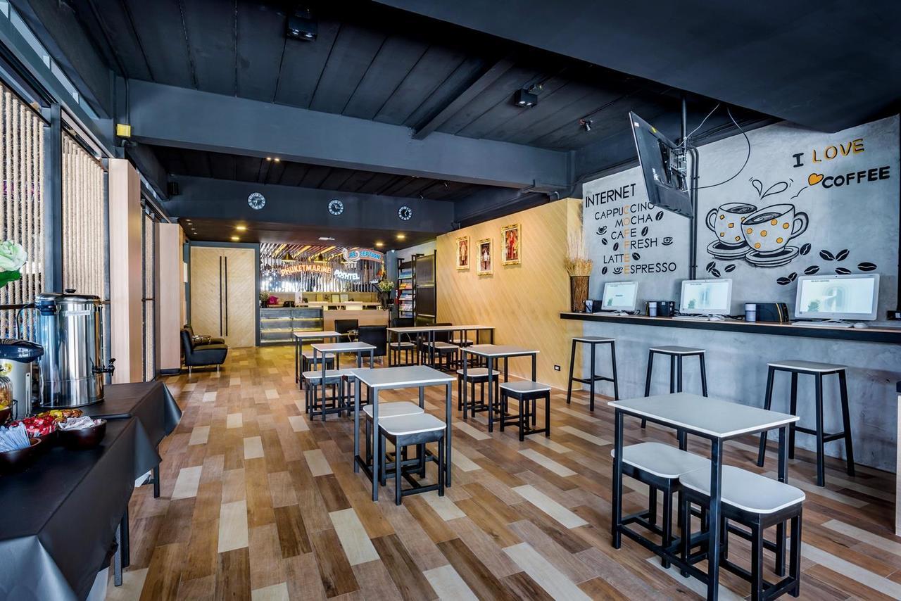 Phuket Marine Poshtel - Sha Plus Chalong Eksteriør billede