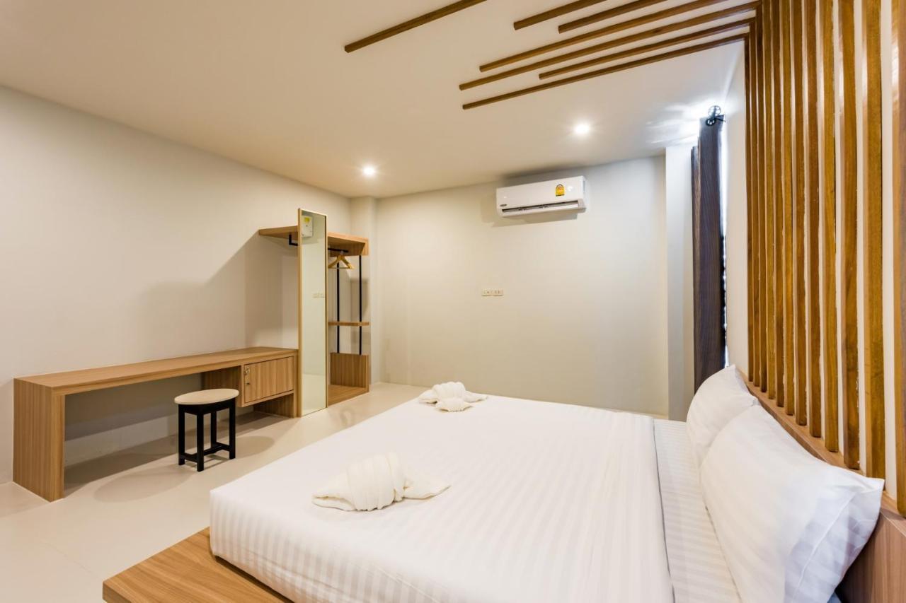 Phuket Marine Poshtel - Sha Plus Chalong Eksteriør billede