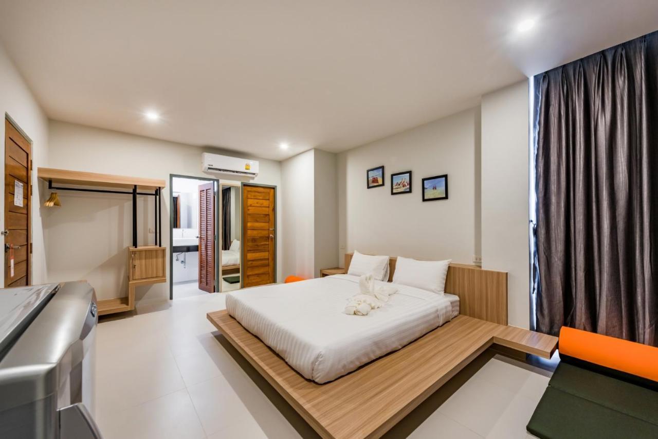 Phuket Marine Poshtel - Sha Plus Chalong Eksteriør billede