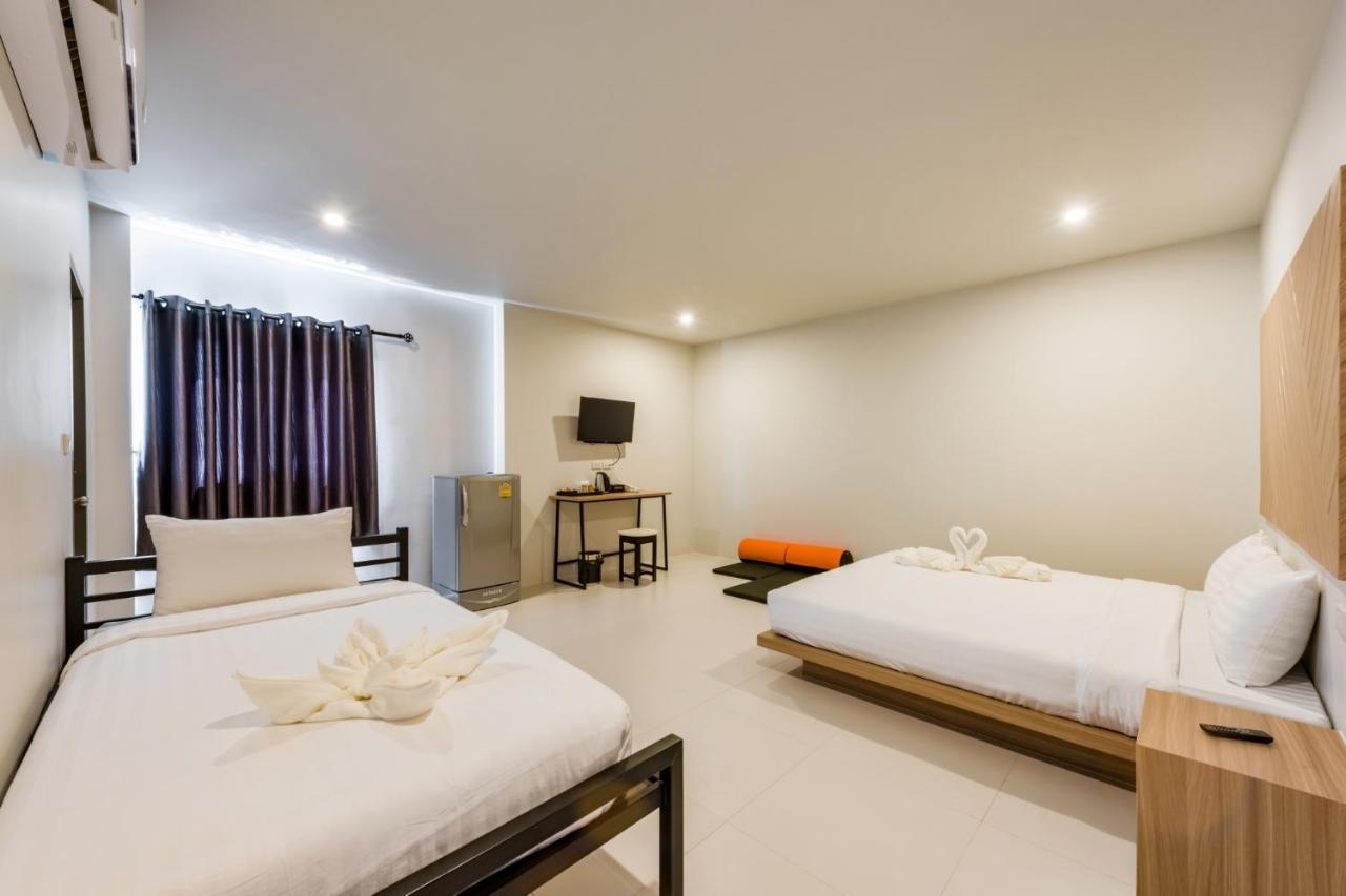 Phuket Marine Poshtel - Sha Plus Chalong Eksteriør billede