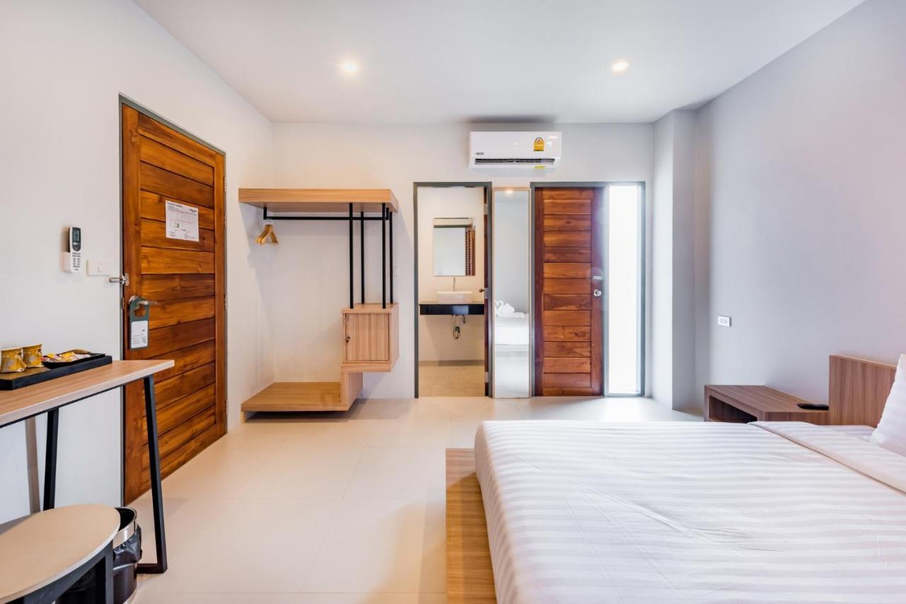 Phuket Marine Poshtel - Sha Plus Chalong Eksteriør billede