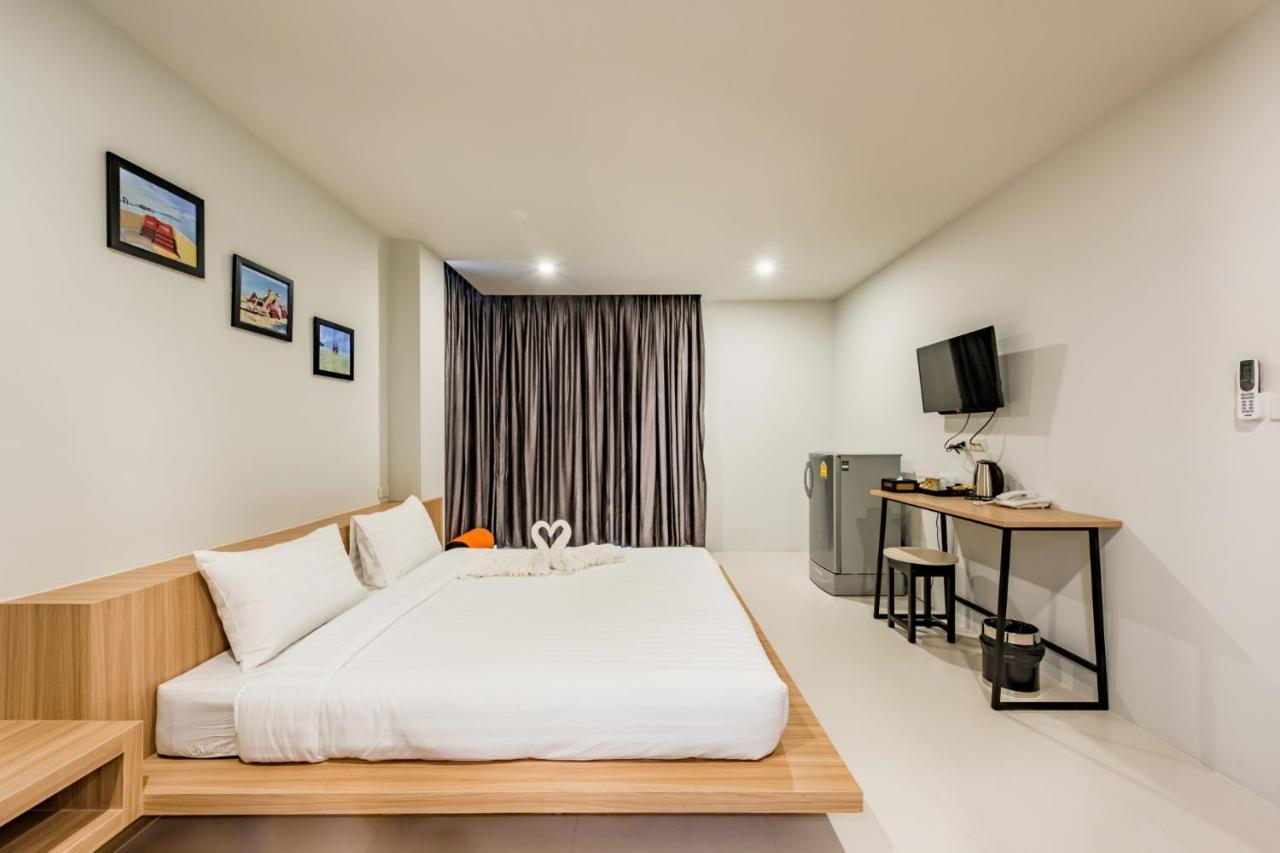 Phuket Marine Poshtel - Sha Plus Chalong Eksteriør billede